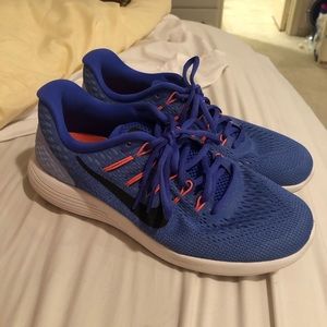 Blue Coral Nike Running Shoes Size 7.5